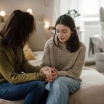 ¿CÓMO ACOMPAÑAR A TUS HIJOS ADOLESCENTES SIN OLVIDARTE DE TI MISMA?